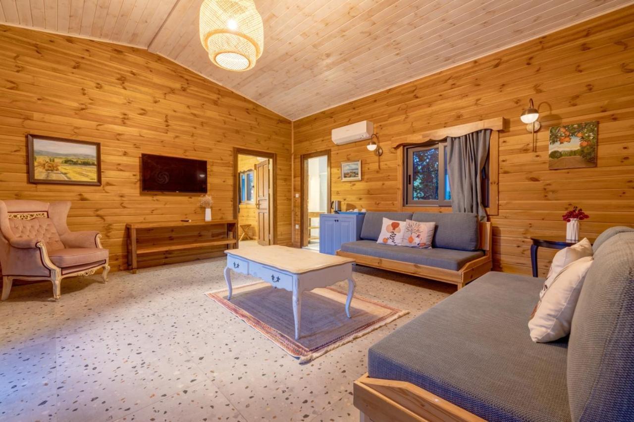 Turkuazkoey Guest House Finike Exterior photo